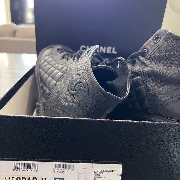 100% Authentic Navy/Blue Chanel Sneakers - Picture 4 of 8